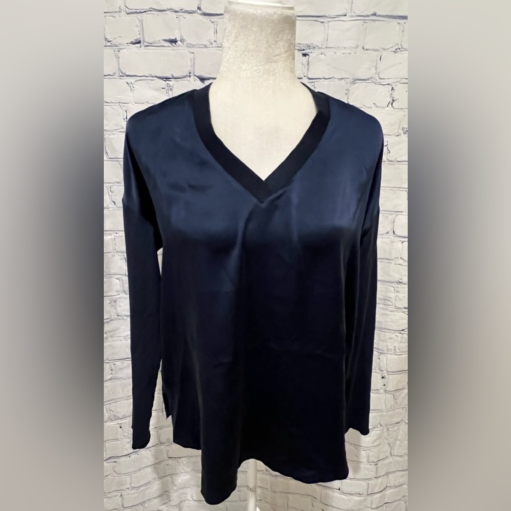 ICONIC go tee vee top Navy Size XS